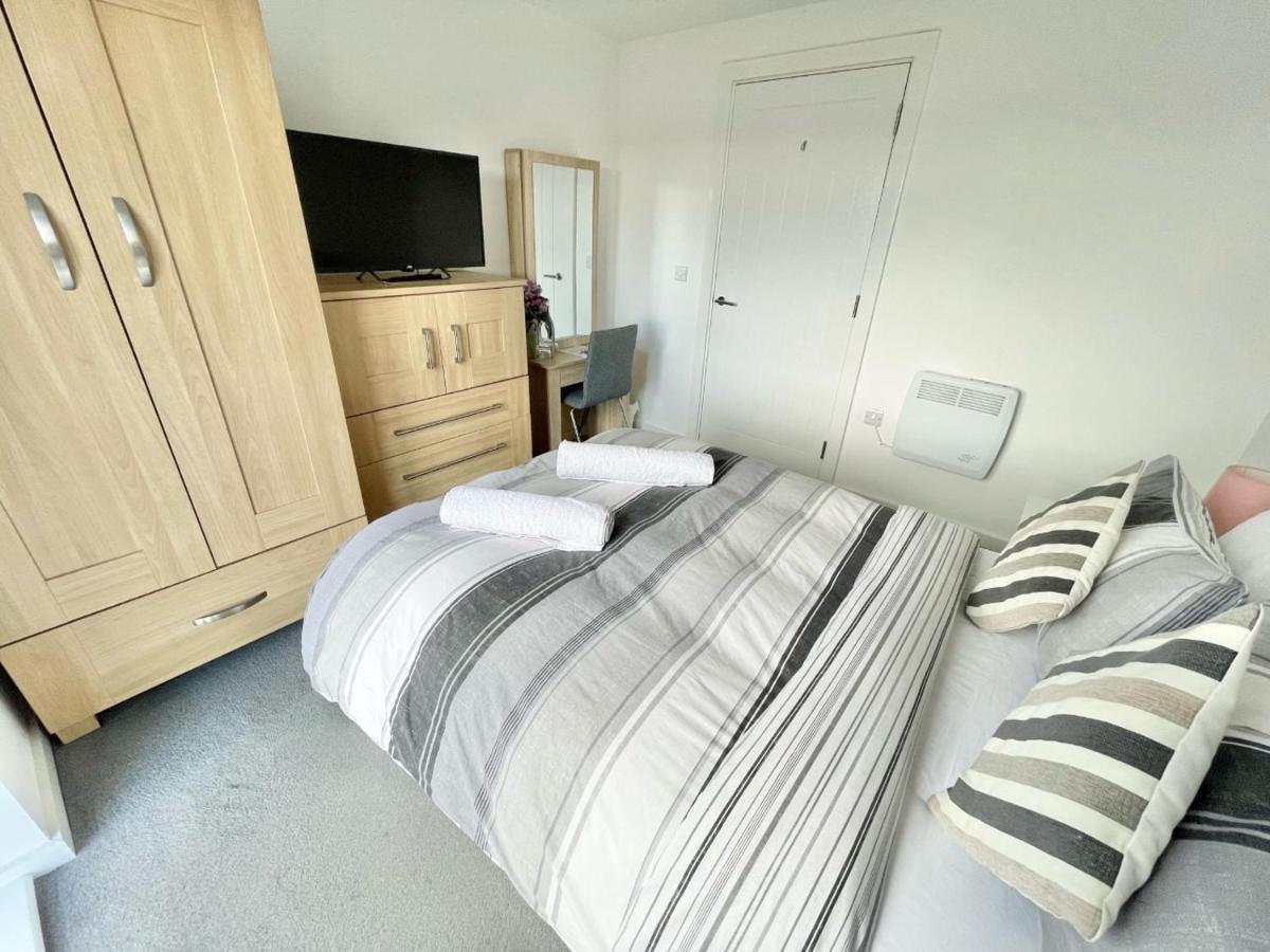 Manchester Escape - Private Room & Bathroom Near Etihad And Coop Arena - Free Secure Parking Екстер'єр фото